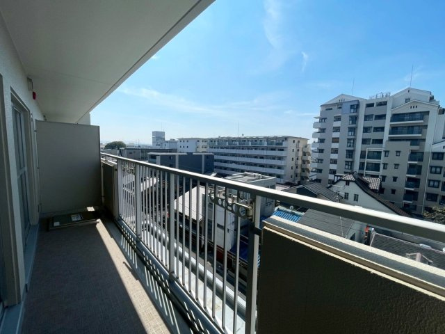 ◆リフォーム済み美室◆京阪「伏見桃山」駅徒歩３分◆三方角住戸◆藤和ライブタウン伏見桃山の展望|物件からの展望
