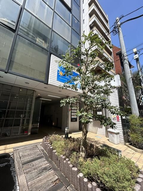 ポケットヤードホームズビルの外観