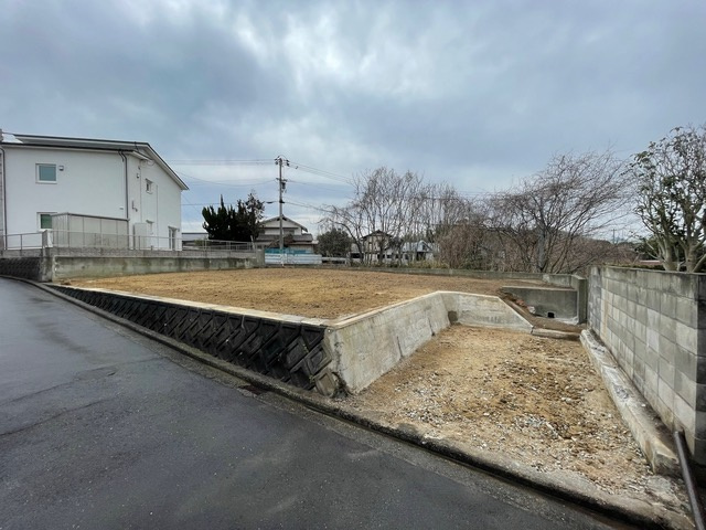 綾川町陶　土地の外観