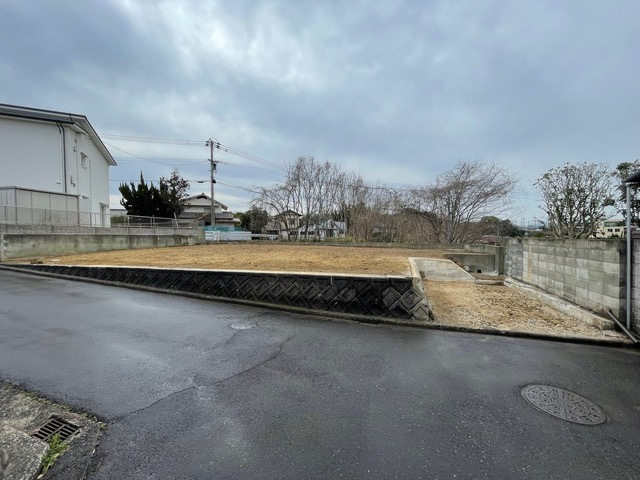 綾川町陶　土地の外観