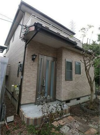 高槻市弥生が丘町貸家