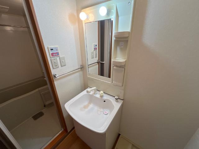 グランドステージ雅の洗面所|洗髪洗面化粧台