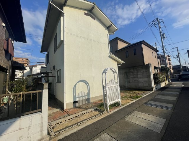 三条町　土地の周辺
