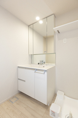 【洗面所】 | ＲＪＲプレシア東十条ガーデン | ※写真は同タイプ住戸です。
