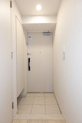 【玄関】 | ＲＪＲプレシア東十条ガーデン | ※写真は同タイプ住戸です。