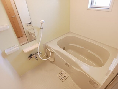 【浴室】 | サンライズⅠ | コンパクトで使いやすいお風呂です