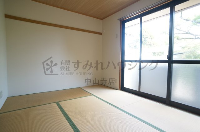 グリーンパーク鴻池の和室