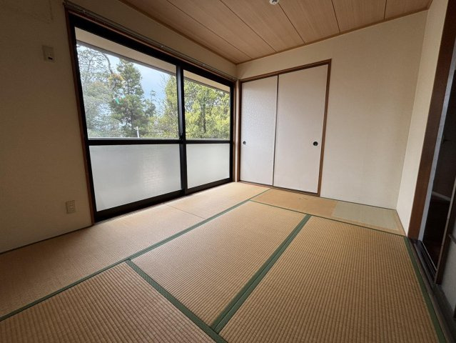 グリーンパーク鴻池の和室