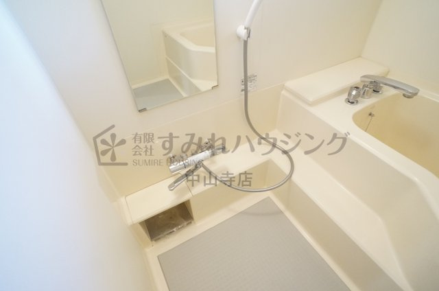 グリーンパーク鴻池の浴室
