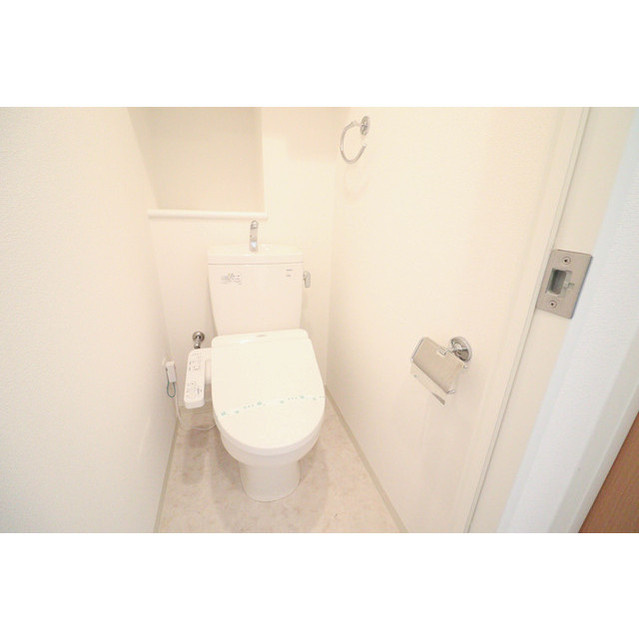 アルファレガロ神戸ウエストのトイレ|清潔感のあるトイレです