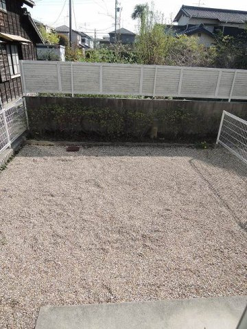 アンセートル城屋敷　Ｂの庭