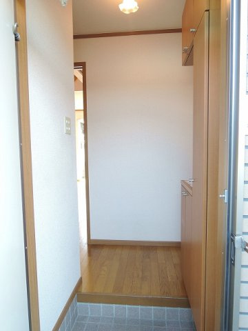 アンセートル城屋敷　Ｂの玄関