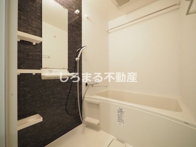 セレニテフラン谷町四丁目の浴室