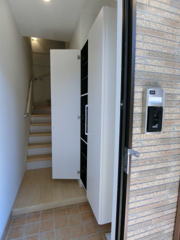アジュールの収納|イメージ204号室の写真
