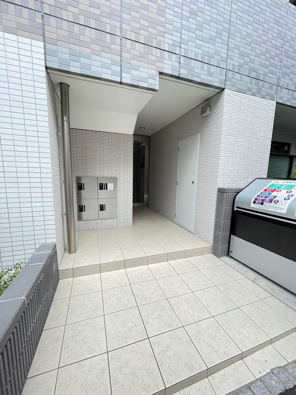 mionのエントランス