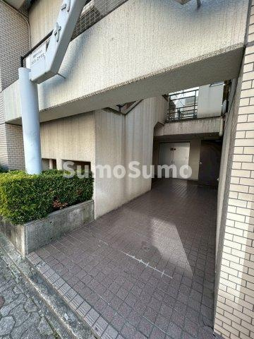 メゾンミヤマエのエントランス|清潔なエントランスです