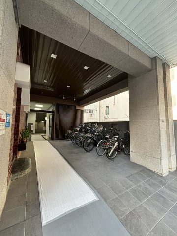 堀江テラスのエントランス