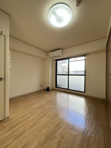 タイホウハイツ敷津2番館の居間・リビング