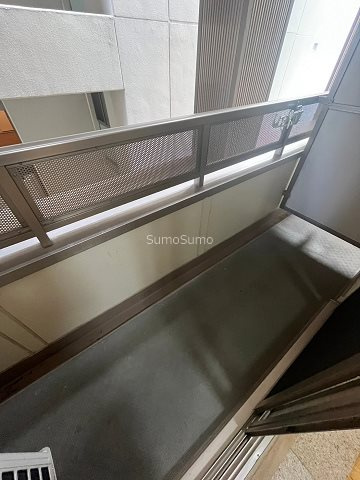 FUKUE BLDのバルコニー