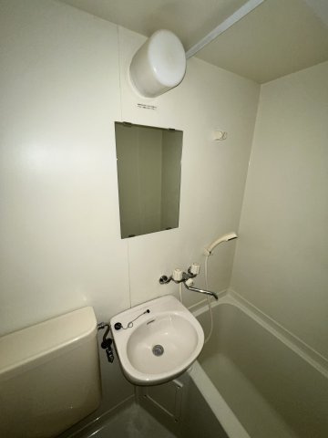 ヒルバレー妙法寺駅前の洗面所
