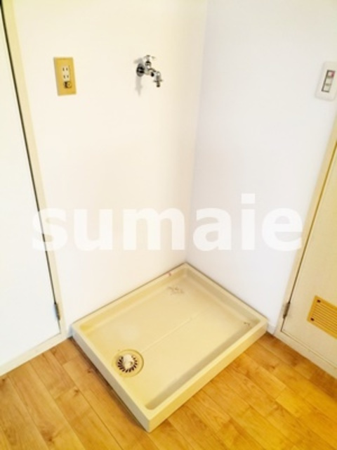 サンライズパーク上小町の設備|嬉しい室内洗濯機置き場！