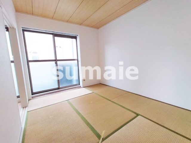 サンライズパーク上小町の和室|畳が落ち着く和室です☆