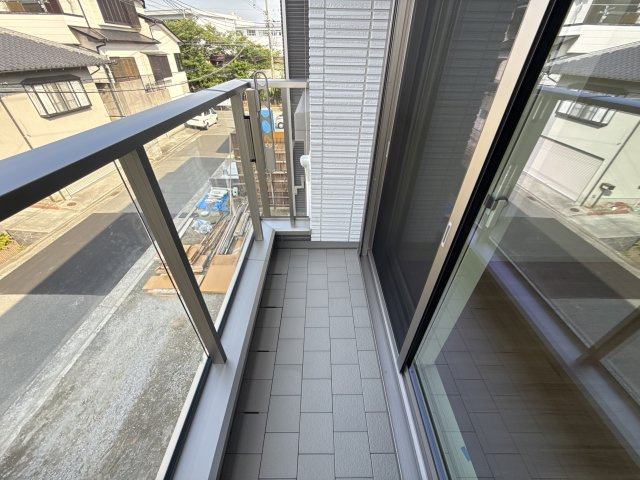 Belle Lead加古川　イチョウ並木のバルコニー