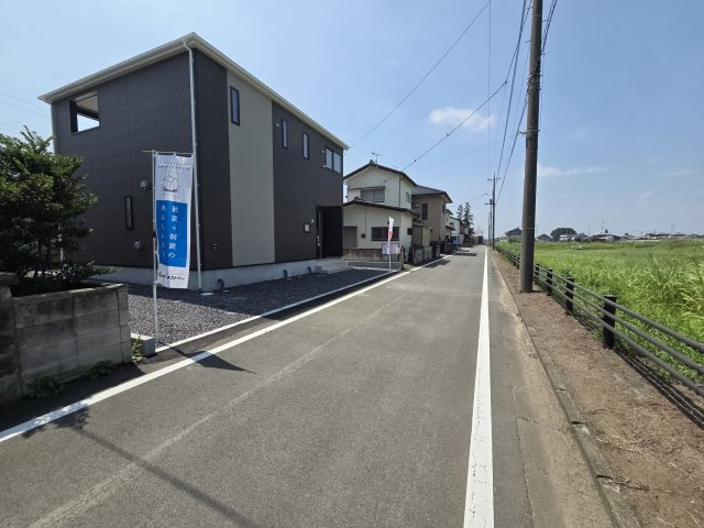 新築　太田市大原町第10　1号棟　Cradle Gardenの前面道路含む現地写真|現地写真　北側前面道路幅員約4.5ｍ