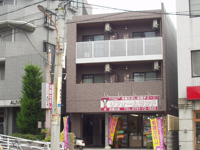 マイステージ逆瀬川の外観|外観もきれいです