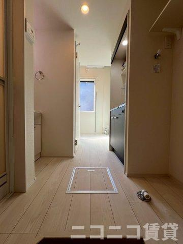 【玄関】 | SUNNY HILLS 新小岩 | 別号室イメージの為、現状を優先致します。