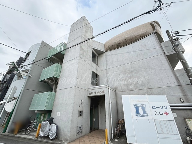 藤沢市本鵠沼２丁目の賃貸マンションの外観