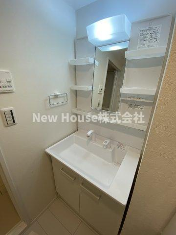 レピュア小石川レジデンスⅡの独立洗面台