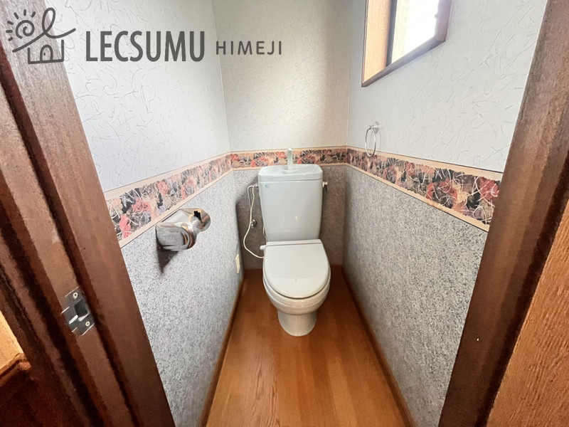姫路市家島町宮/中古戸建のトイレ