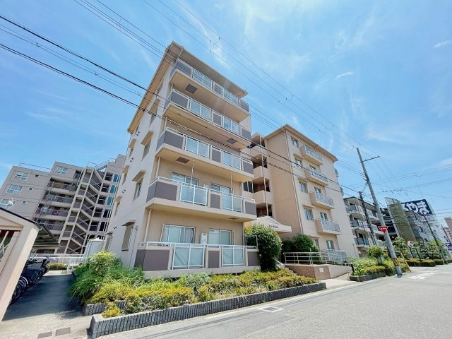 宝塚市旭町１丁目の賃貸マンション