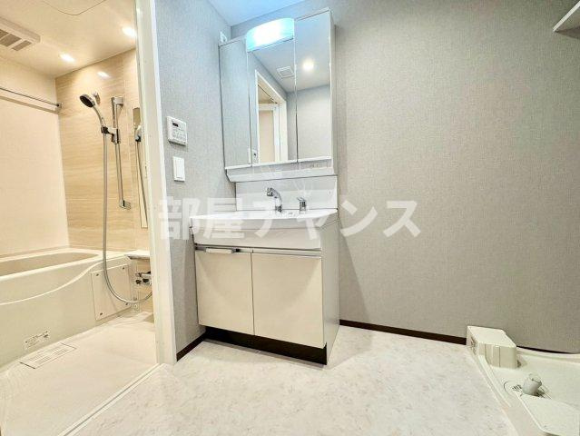 メイクスアート金山SOUTHの独立洗面台