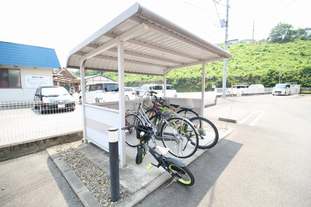 グレイスハイツ　Bのその他共用部分|自転車置き場