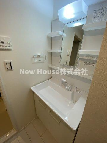 レピュア小石川レジデンスⅡの独立洗面台