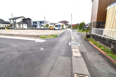 【前面道路含む現地写真】 | 霧島市隼人町住吉　3番地