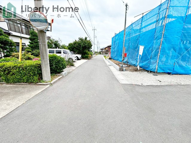那珂市中台第２　新築戸建の前面道路含む現地写真