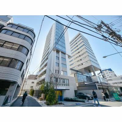 ピアース新宿三丁目