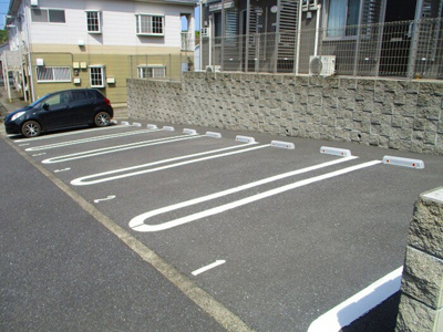 【駐車場】 | メゾンクオーレ