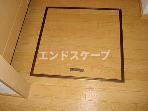 レジェンドのキッチン|床下収納
高崎、前橋のお部屋探しはエンドスケープまで！お客様の理想お聞かせ下さい♪