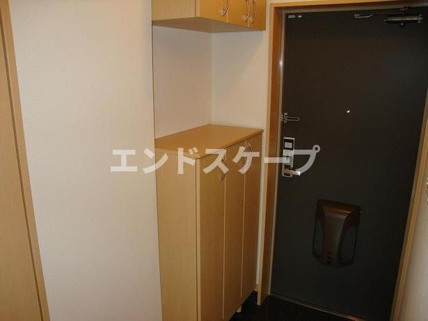 レジェンドの玄関|玄関
高崎、前橋のお部屋探しはエンドスケープまで！お客様の理想お聞かせ下さい♪
