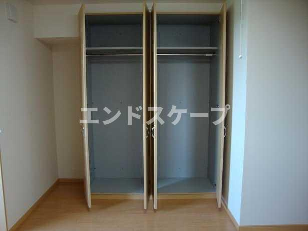 レジェンドの収納|クローゼット
高崎、前橋のお部屋探しはエンドスケープまで！お客様の理想お聞かせ下さい♪