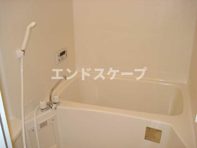 レジェンドの浴室|ユニットバス
高崎、前橋のお部屋探しはエンドスケープまで！お客様の理想お聞かせ下さい♪