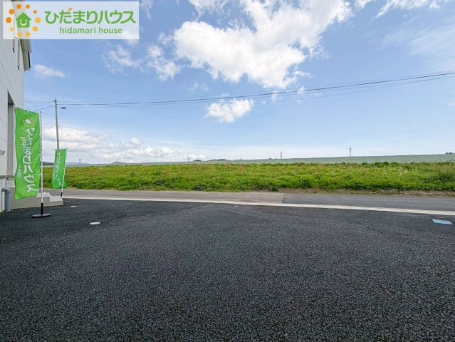 いわき市平第21　新築戸建　1号棟の駐車場|マイホームなら駐車場代がかかりません。しかも、自宅の駐車場で洗車ができます！今までコイン洗車に行っていた手間も省けて、節約にもつながります(^^♪