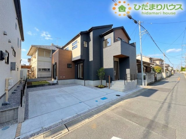 鴻巣市吹上本町2丁目　新築一戸建て　ブルーミングガーデン　01の外観