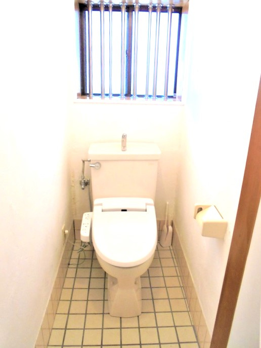 サンヒルズ稲荷台のトイレ|ゆったりとした空間のトイレです