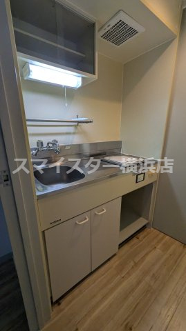 横浜市西区北軽井沢の賃貸マンションのキッチン