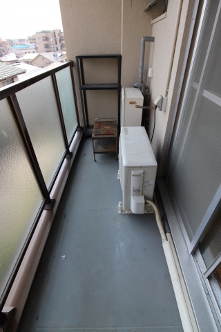 旭が丘コーポのバルコニー